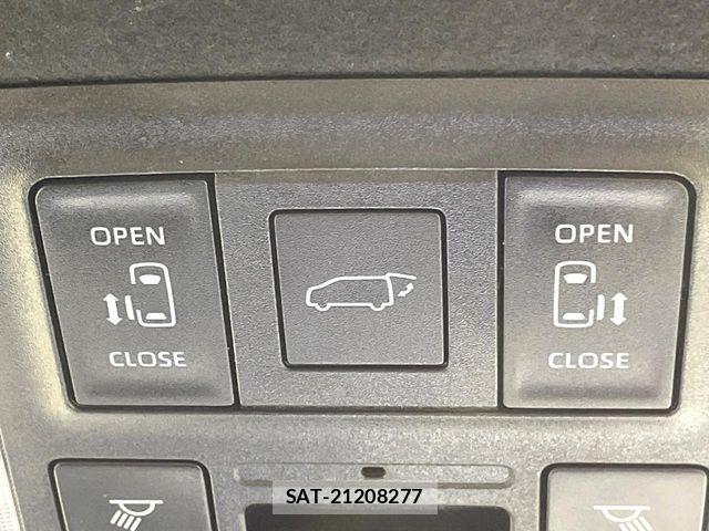 Toyota NOAH HYBRID 2023-11 8209193-2