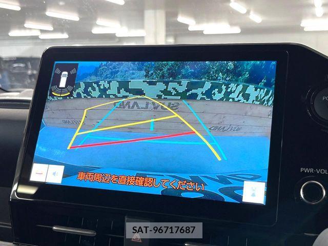 Toyota NOAH HYBRID 2025-08 8209181-3