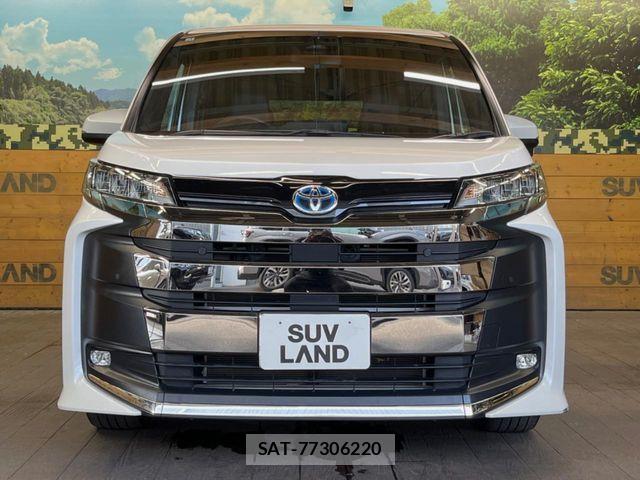 Toyota NOAH HYBRID 2023-01 8209191-14