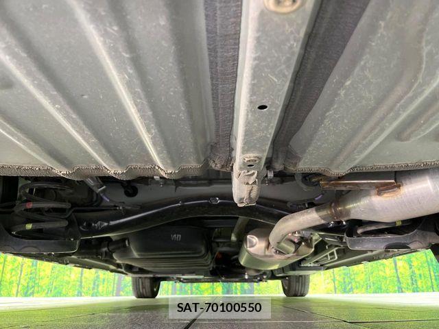 Toyota NOAH HYBRID 2024-08 8209180-18