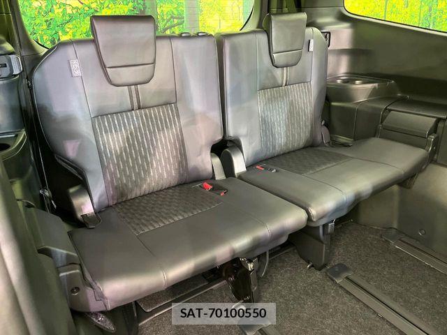 Toyota NOAH HYBRID 2024-08 8209180-8