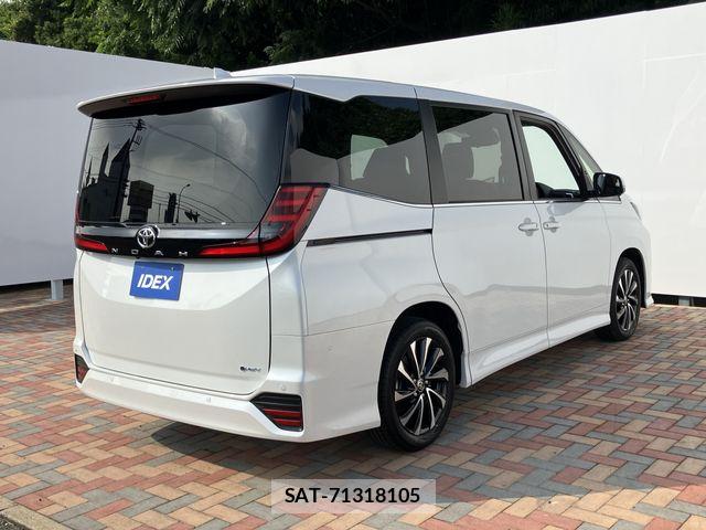Toyota NOAH HYBRID 2026-06 8209178-2