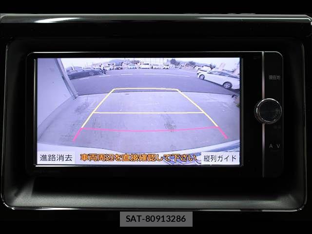 Toyota NOAH HYBRID 2014-04 8209207-4