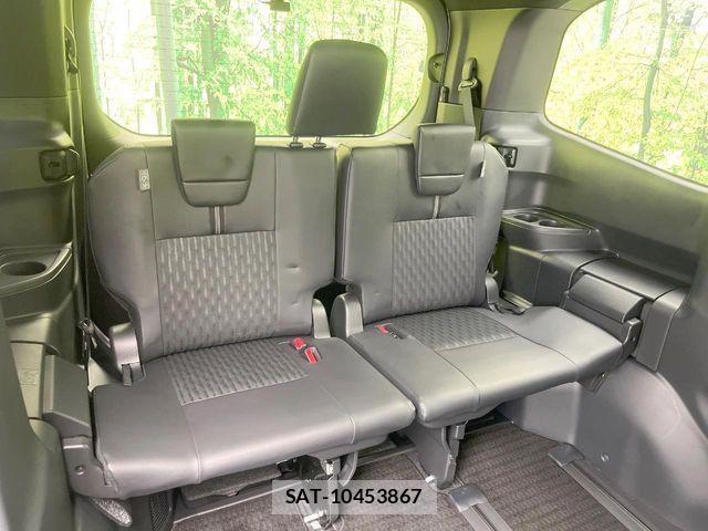 Toyota NOAH HYBRID 2022-10 8231094-9