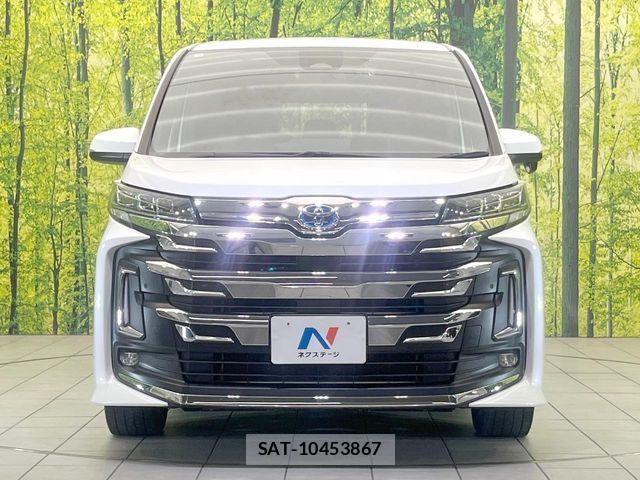 Toyota NOAH HYBRID 2022-10 8231094-14