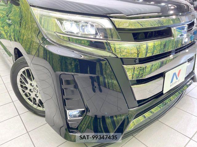 Toyota NOAH HYBRID 2019-08 8231105-12