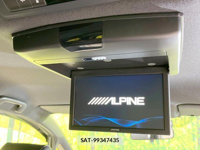 Toyota NOAH HYBRID 2019-08 8231105-4