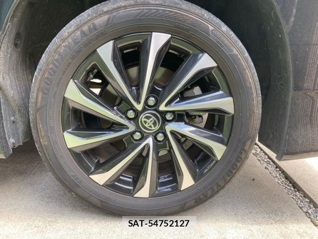 Toyota NOAH HYBRID 2022-09 8231103-8