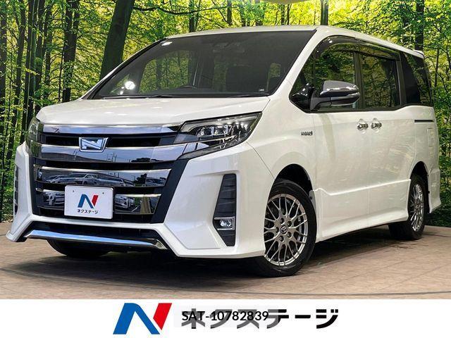 Toyota NOAH HYBRID 2017-07 8246192-0