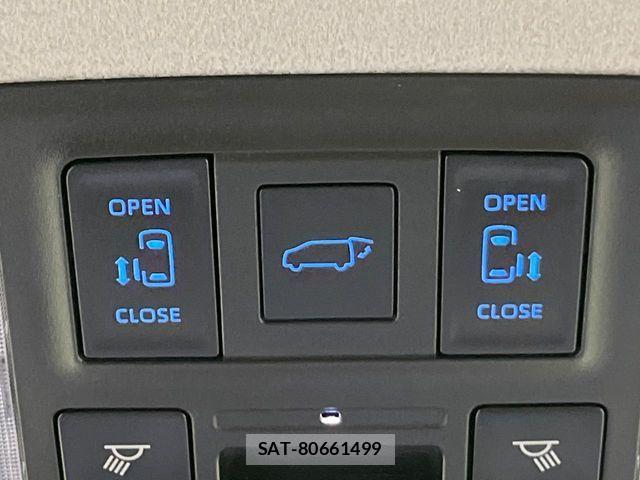 Toyota NOAH HYBRID 2025-05 8246187-2