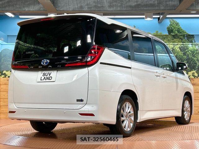 Toyota NOAH HYBRID 2023-03 8246186-17