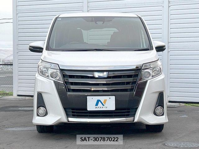 Toyota NOAH HYBRID 2017-02 8246193-18