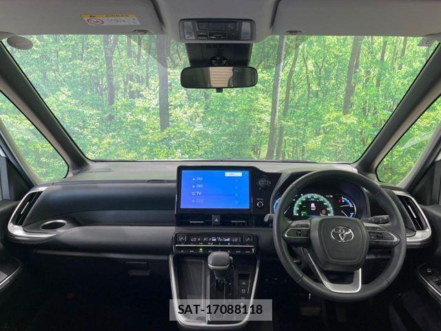 Toyota NOAH HYBRID 2024-03 8246190-1