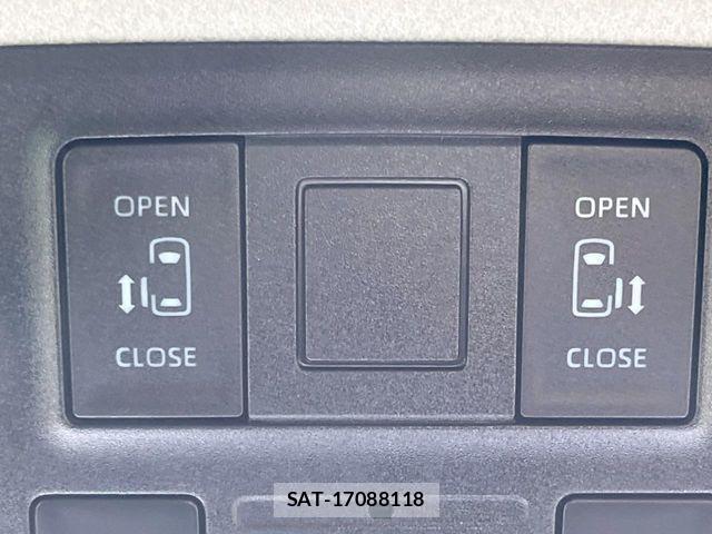 Toyota NOAH HYBRID 2024-03 8246190-6