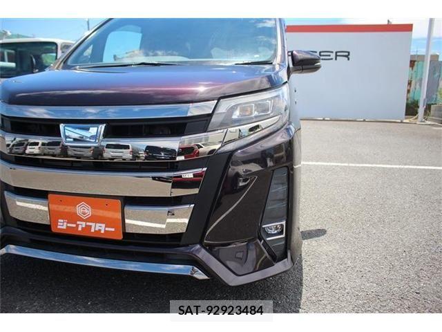 Toyota NOAH HYBRID 2018-02 8246191-25