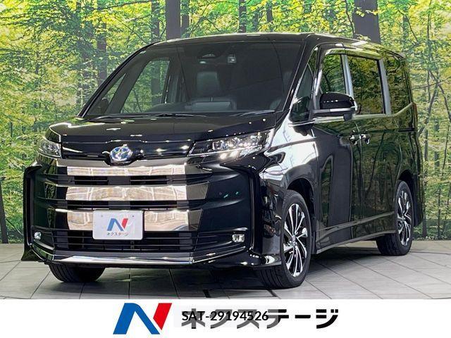 Toyota NOAH HYBRID 2022-04 8246189-0