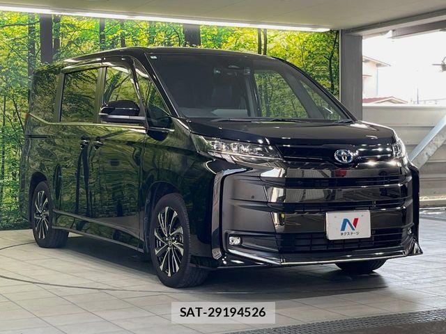 Toyota NOAH HYBRID 2022-04 8246189-16