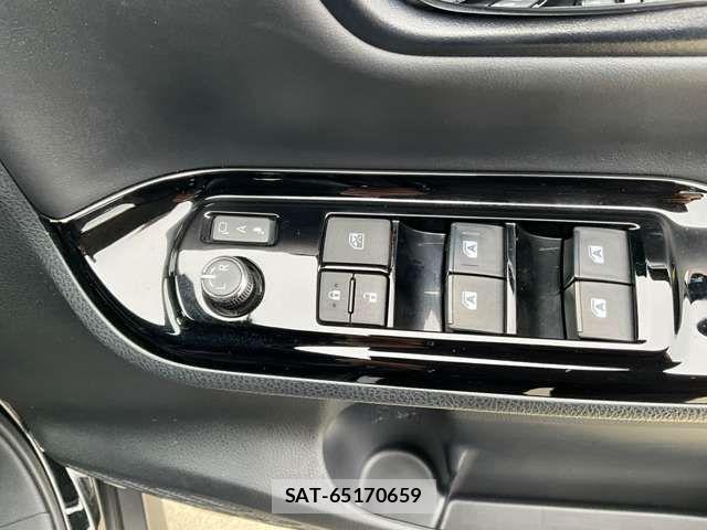 Toyota NOAH HYBRID 2018-12 8316026-11