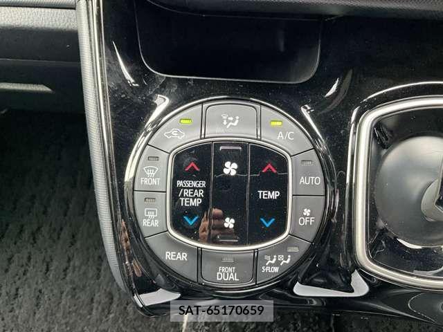Toyota NOAH HYBRID 2018-12 8316026-18