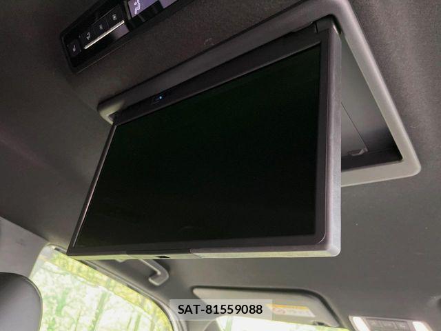 Toyota NOAH HYBRID 2023-06 8316024-4