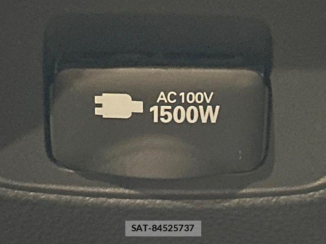 Toyota NOAH HYBRID 2025-09 8316020-6