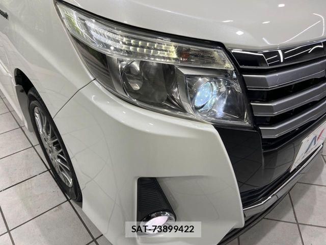 Toyota NOAH HYBRID 2016-03 8316029-12