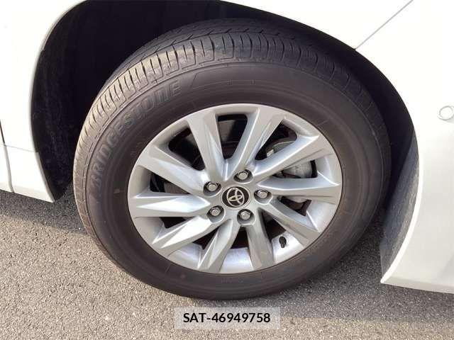 Toyota NOAH HYBRID 2023-06 8316022-14