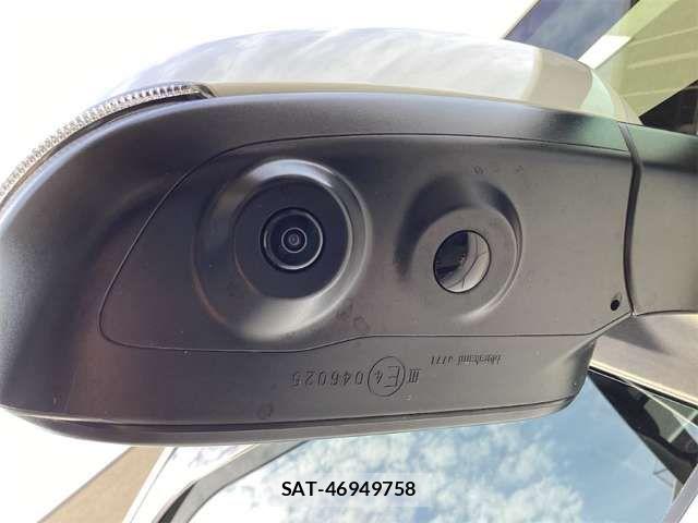 Toyota NOAH HYBRID 2023-06 8316022-18
