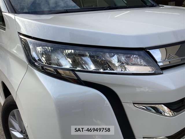 Toyota NOAH HYBRID 2023-06 8316022-19