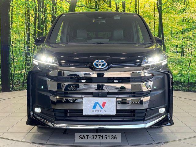 Toyota NOAH HYBRID 2022-10 8337165-13