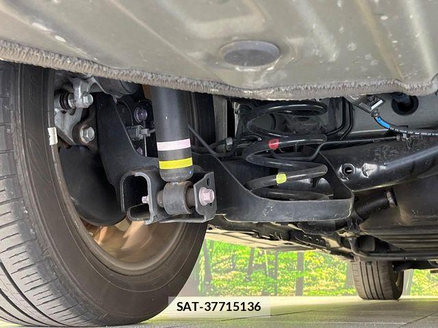 Toyota NOAH HYBRID 2022-10 8337165-18