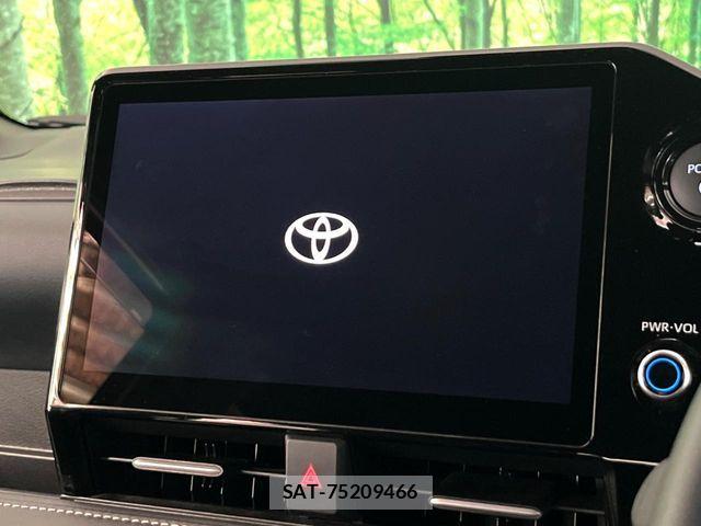 Toyota NOAH HYBRID 2024-12 8337163-4