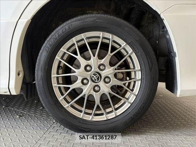 Toyota NOAH HYBRID 2017-01 8337172-29
