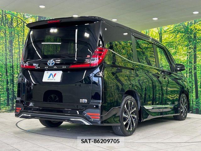 Toyota NOAH HYBRID 2024-07 8337161-17