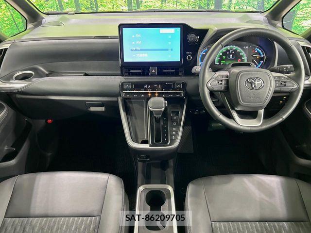Toyota NOAH HYBRID 2024-07 8337161-1
