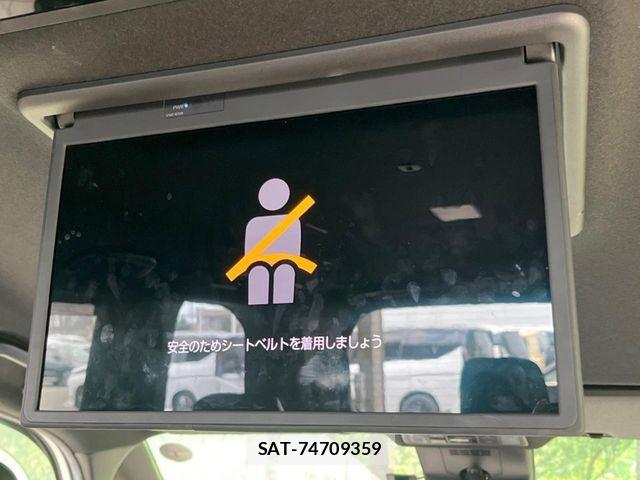 Toyota NOAH HYBRID 2023-08 8337167-2