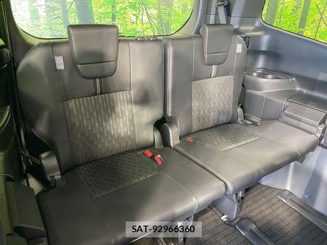 Toyota NOAH HYBRID 2023-02 8337162-9
