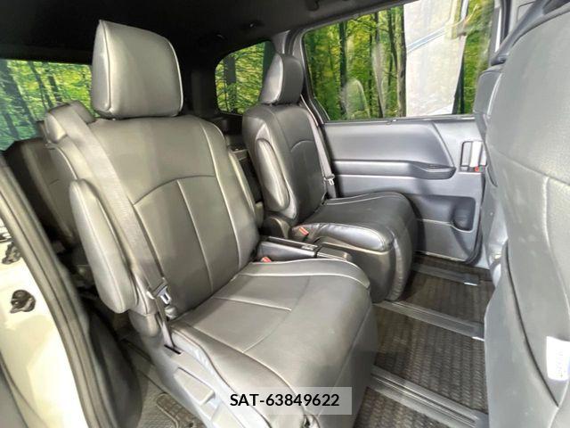 Toyota NOAH HYBRID 2025-07 8337164-8
