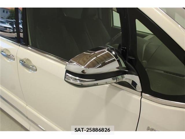Toyota NOAH HYBRID 2018-11 8337171-22