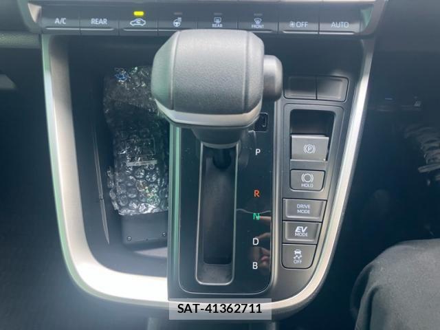 Toyota NOAH HYBRID 2025-02 8337170-15