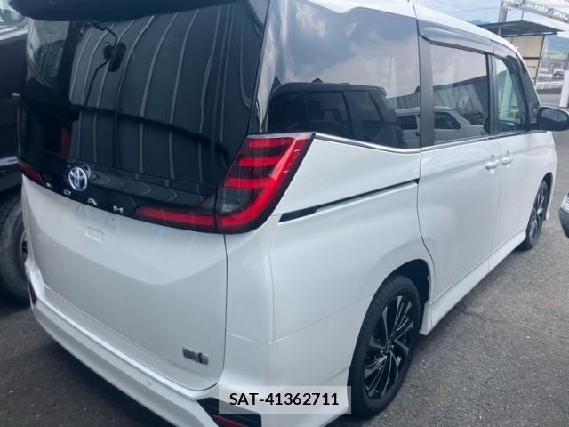 Toyota NOAH HYBRID 2025-02 8337170-5
