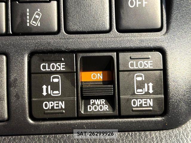 Toyota NOAH HYBRID 2021-02 8337168-5