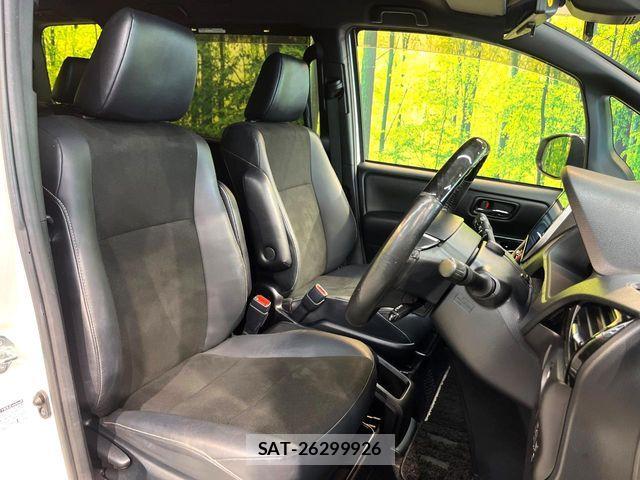 Toyota NOAH HYBRID 2021-02 8337168-8