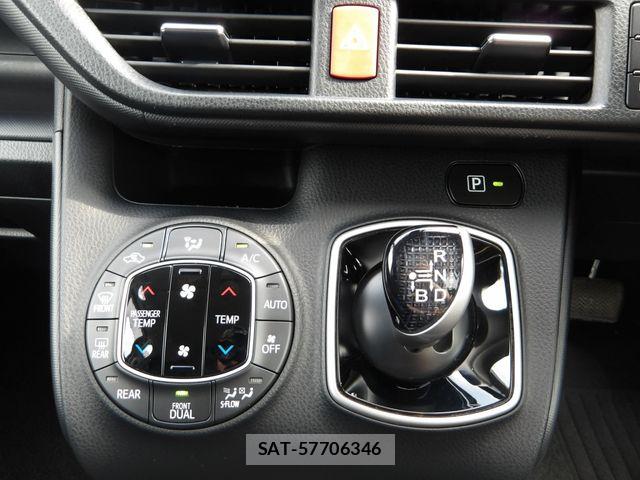 Toyota NOAH HYBRID 2021-04 8337169-9