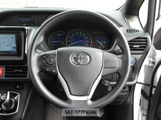 Toyota NOAH HYBRID 2021-04 8337169-11