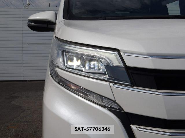 Toyota NOAH HYBRID 2021-04 8337169-22
