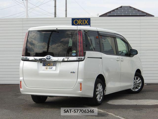 Toyota NOAH HYBRID 2021-04 8337169-2