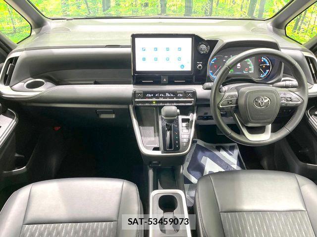 Toyota NOAH HYBRID 2023-10 8337166-1
