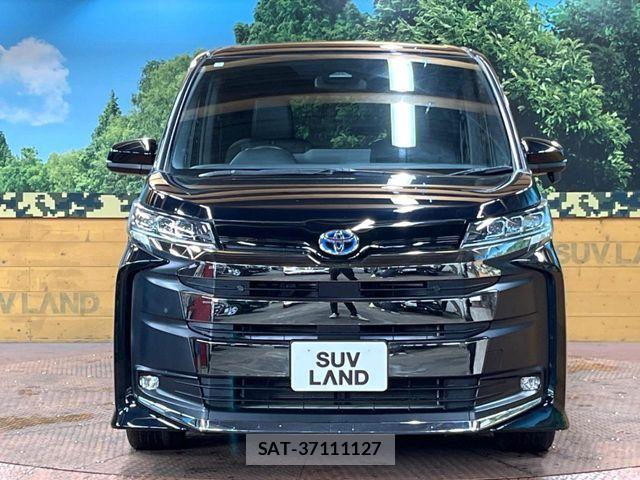 Toyota NOAH HYBRID 2022-03 8355218-13