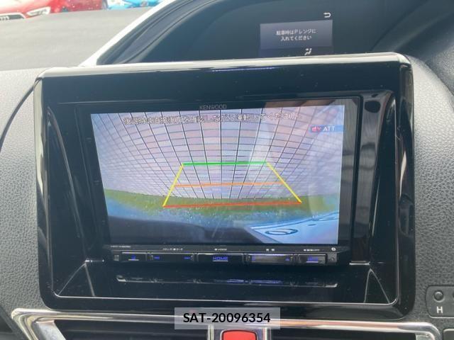Toyota NOAH HYBRID 2015-05 8355221-4